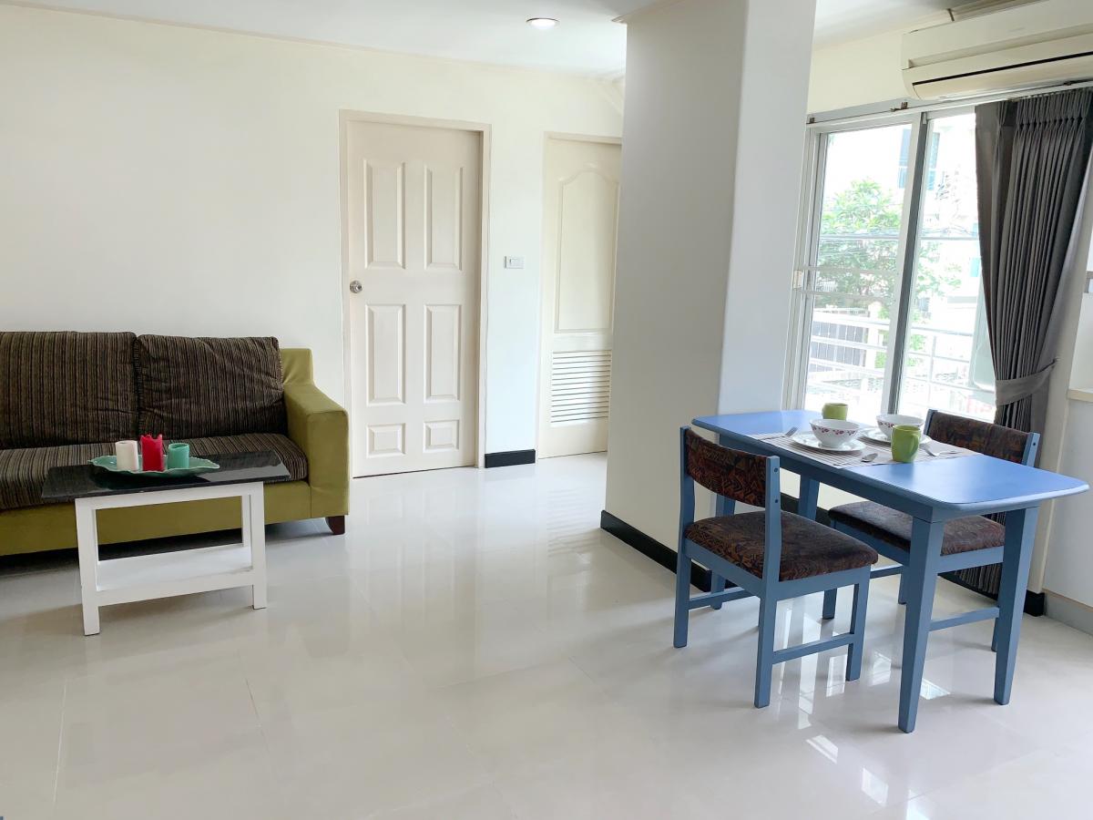 ชาร์มมิง เรสซิเดนท์ สุขุมวิท 22 [Charming Resident Sukhumvit 22]