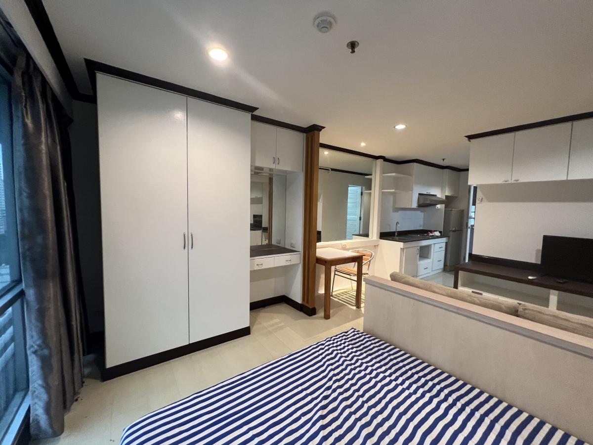 Sukhumvit Suite