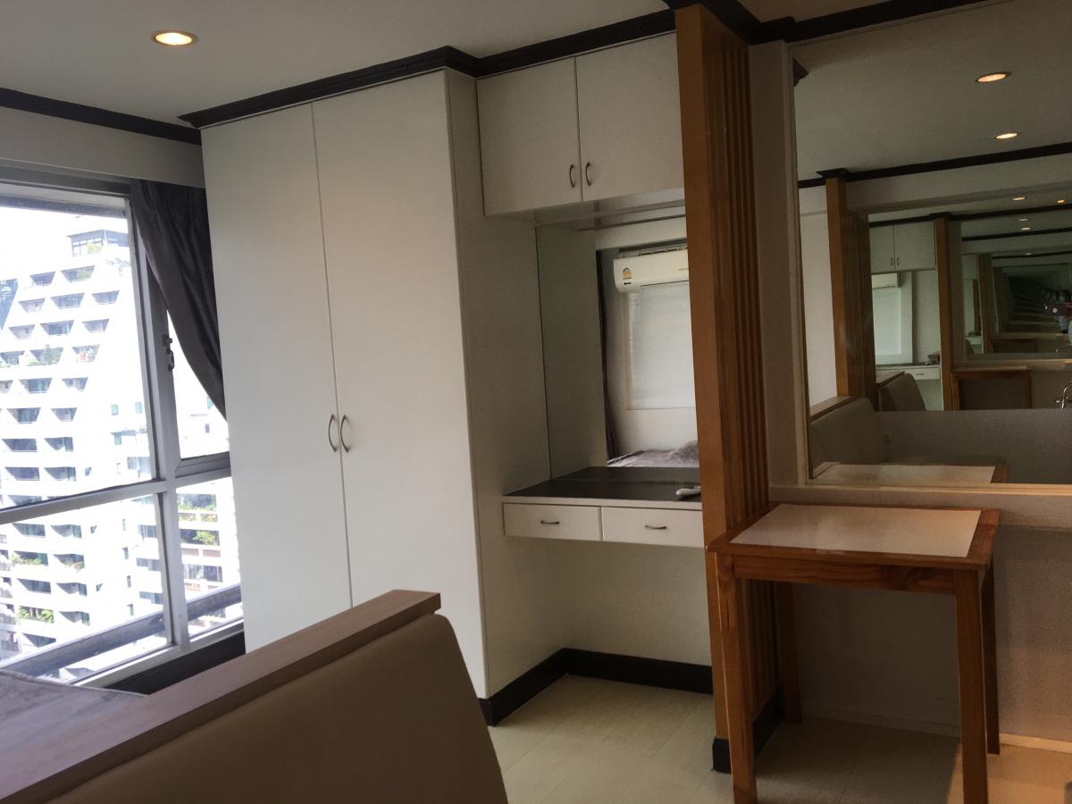 Sukhumvit Suite