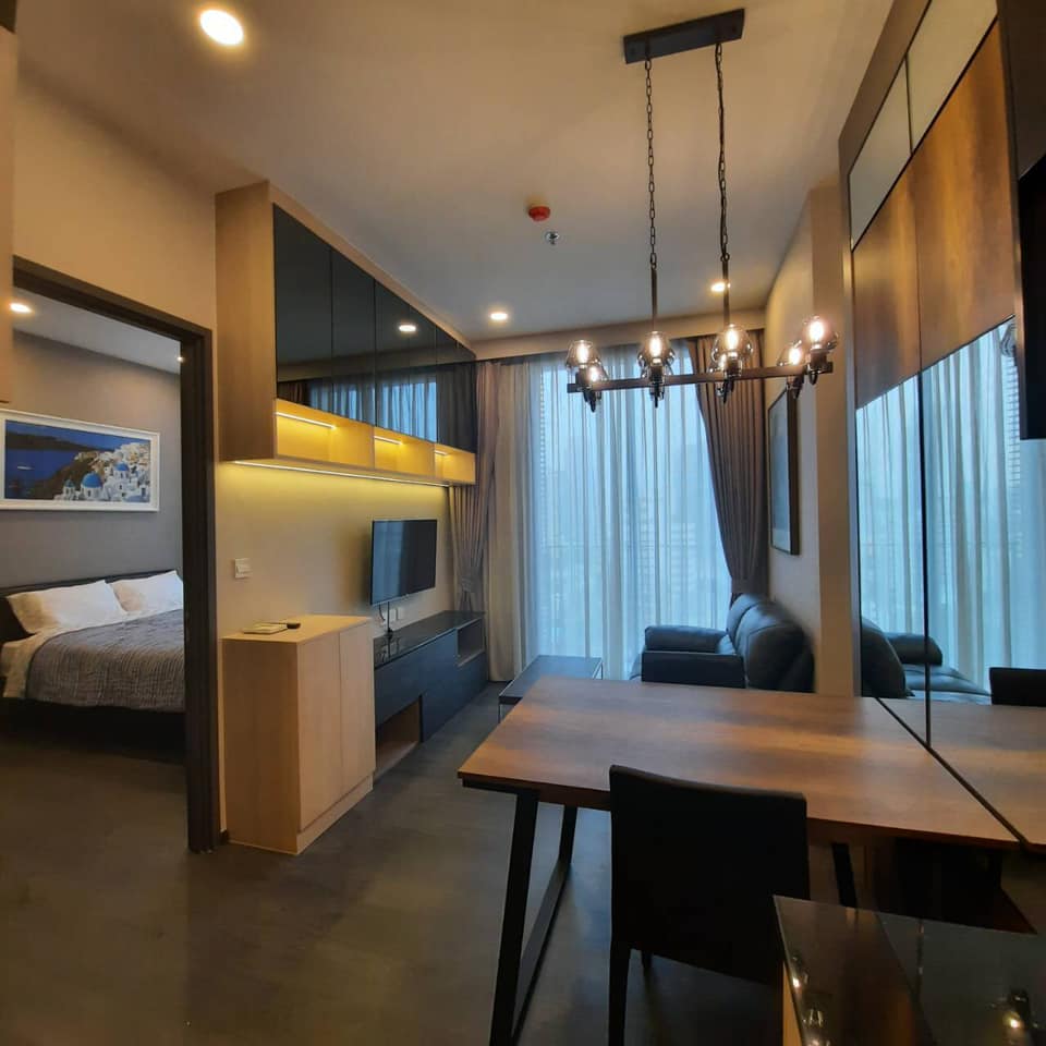 Edge Sukhumvit 23