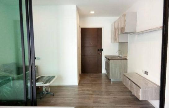 บราวน์ คอนโด รัชดา 32 [Brown Condo Ratchada 32]