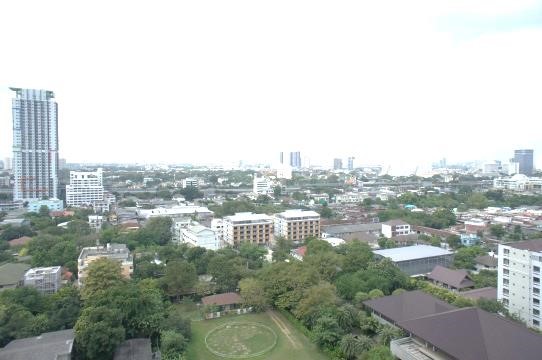 ลุมพินี เพลส พหล-สะพานควาย [Lumpini Place Phahol-Saphankhwai]