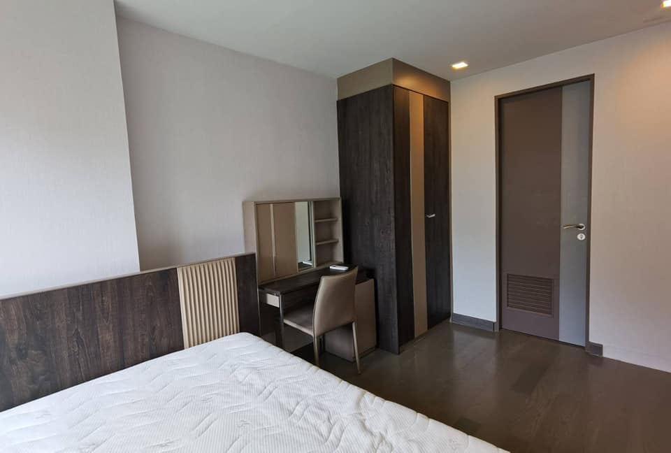 มิราจ สุขุมวิท 27 [Mirage Sukhumvit 27]