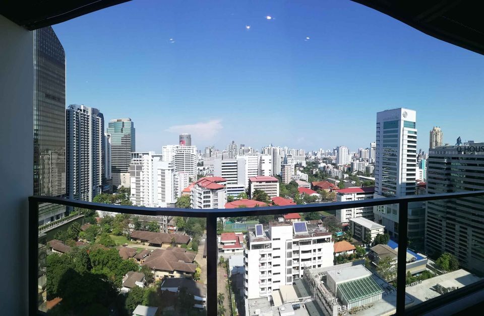 เดอะ ลอฟท์ อโศก [The Lofts Asoke]