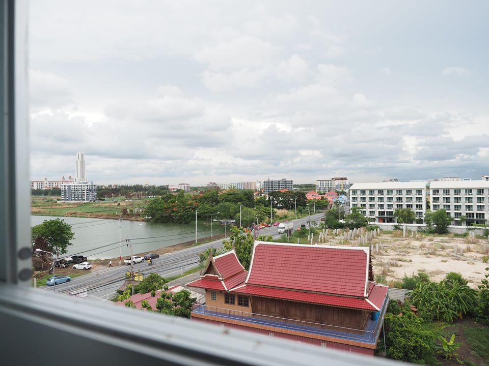 ดี คอนโด แคมปัส รีสอร์ท บางนา [D Condo Campus Resort Bangna]