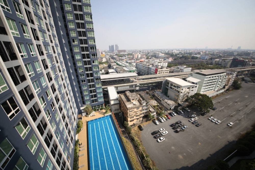 The Metropolis Samrong Interchange