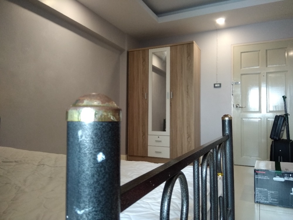 เอกบดินทร์ คอนโดมิเนียม [Ekbodin Condominium]