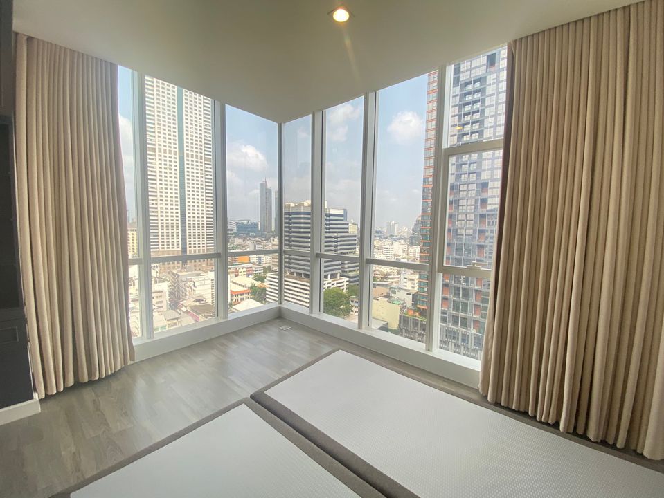 The Room Sathorn