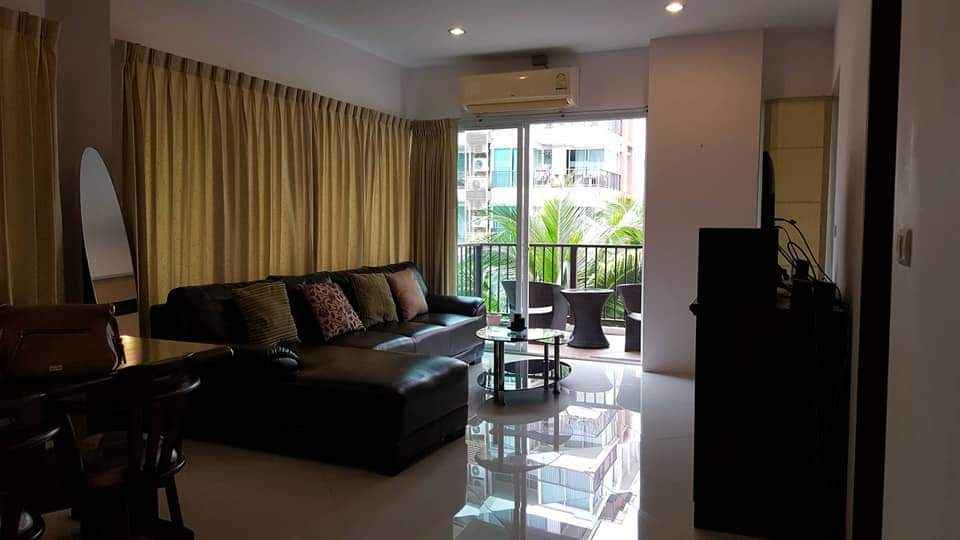 ไดมอนด์ สวีท รีสอร์ท คอนโดมิเนียม [Diamond Suites Resort Condominium]