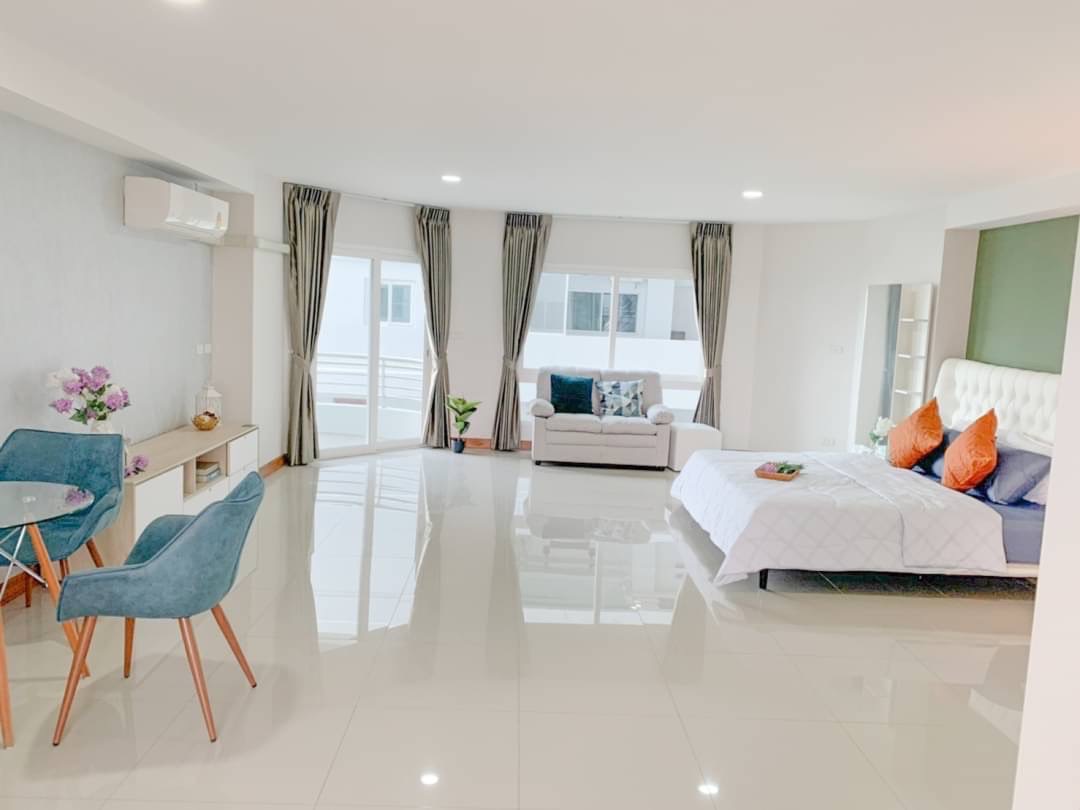 แกรนด์ วิว คอนโด พัทยา [Grand View Condo Pattaya]