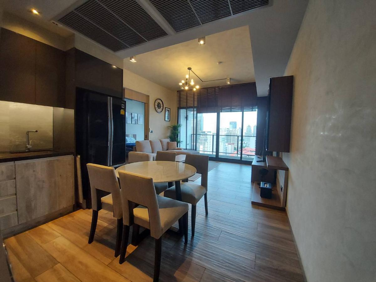 เดอะ ลอฟท์ อโศก [The Lofts Asoke]