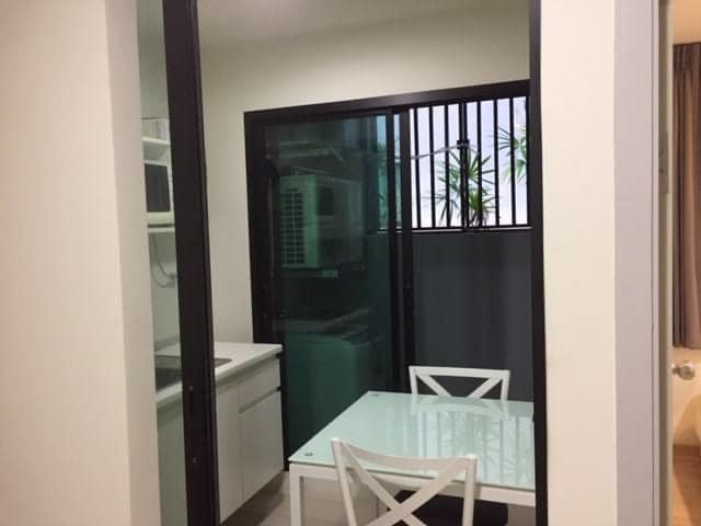 B Loft Lite Sukhumvit 115