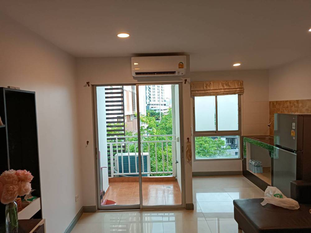 รีเจ้นท์ โฮม 7 สุขุมวิท สรรพาวุธ 2 [ Regent Home 7 Sukhumvit Sanpawut 2]