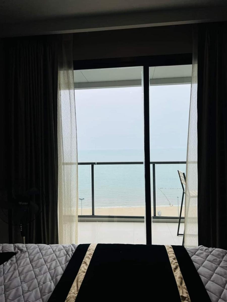 แอราส คอนโด บีชฟรอนท์ จอมเทียน พัทยา [Aeras Condo Jomtien Pattaya]