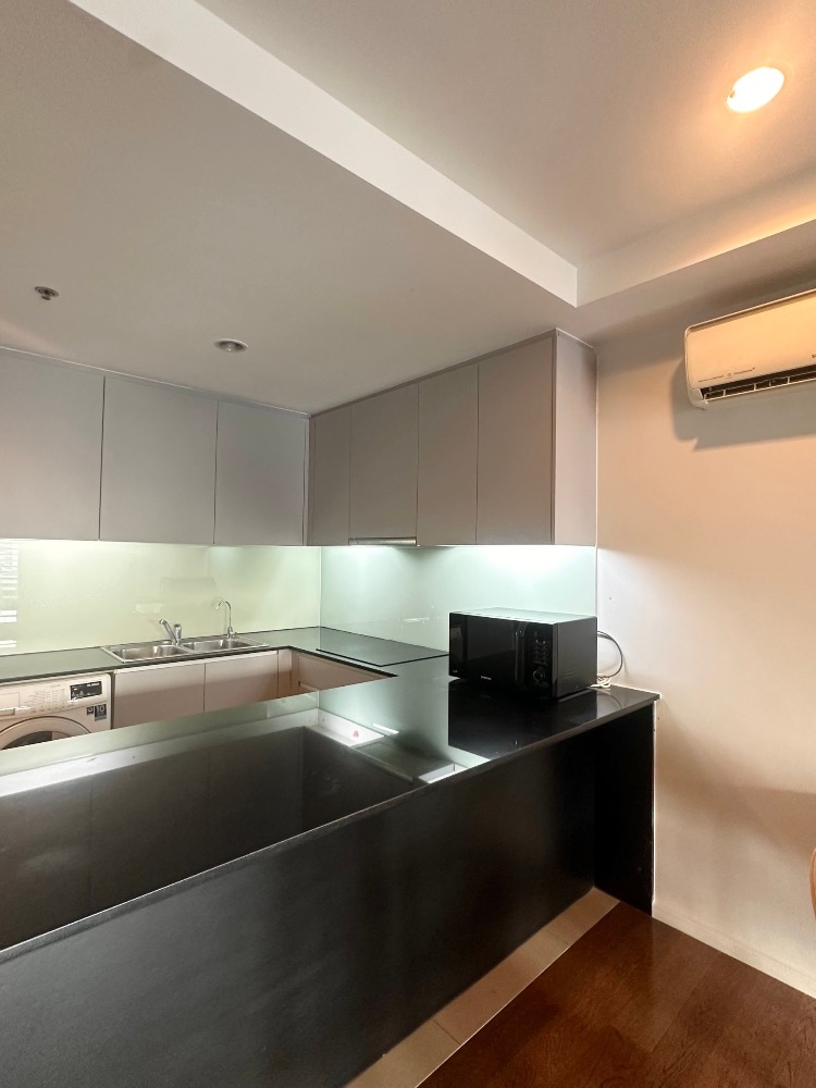 15 Sukhumvit Residences