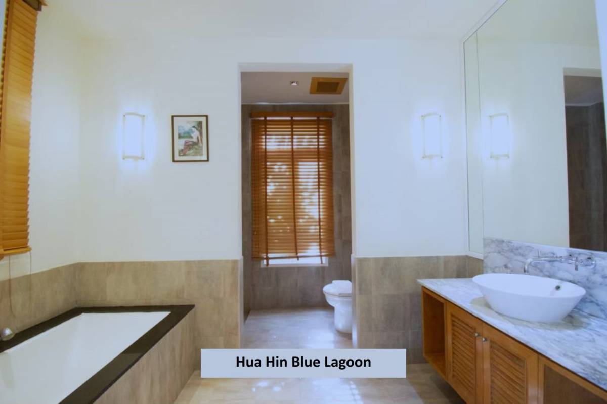 หัวหิน บลู ลากูน คอนโด [Hua Hin Blue Lagoon Condo]